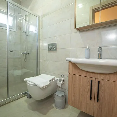 Cozy Studio In 公寓 费特希耶